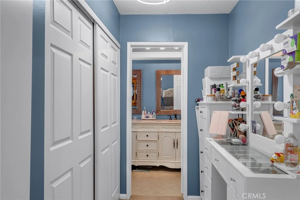 Photo of 536 N Del Sol Lane
