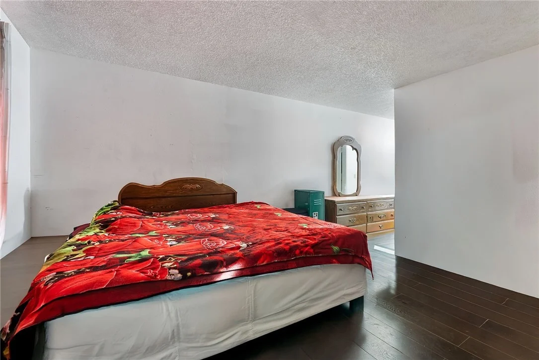 Photo of 1020 N Kemp