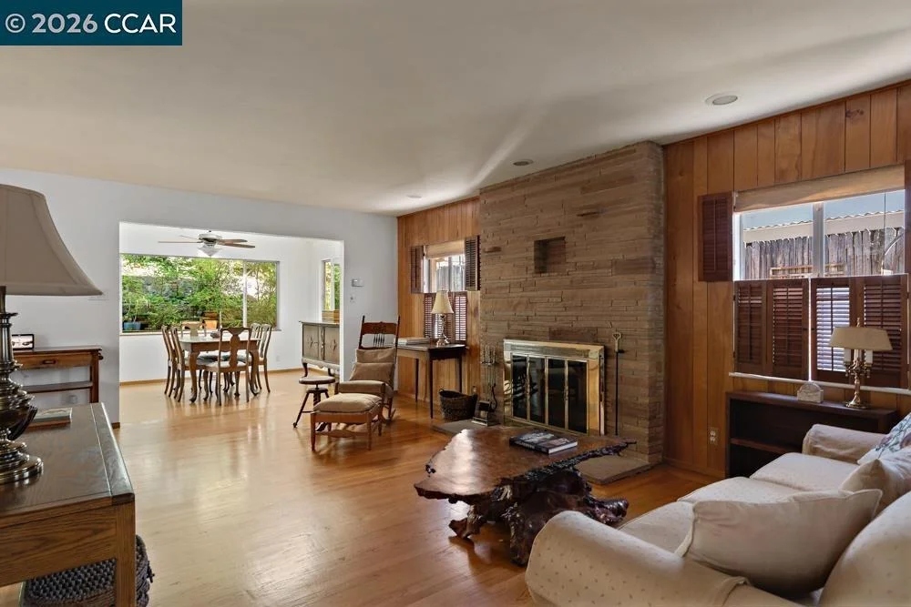 Photo of 18508 Madison Ave