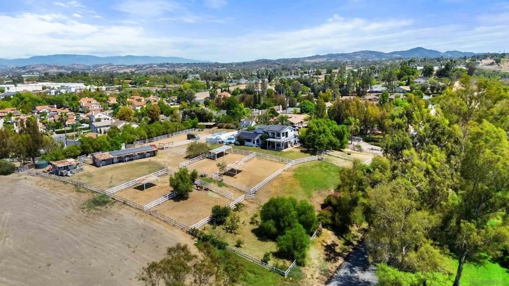Photo of 3003 Guajome Lake Road