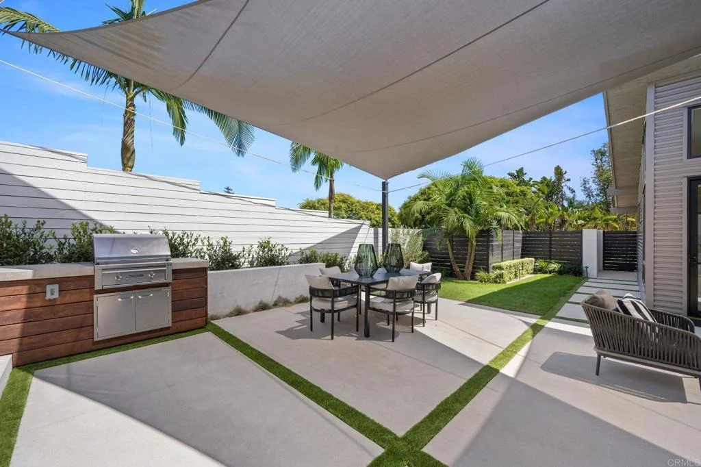 Photo of 141 W Leucadia Blvd