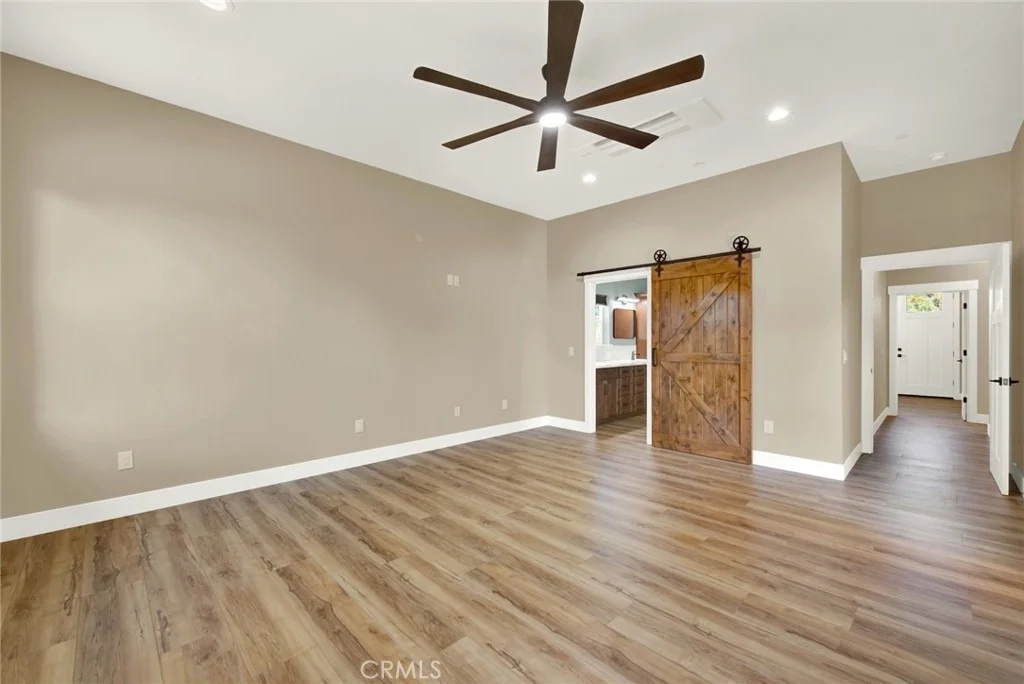 Photo of 1690 BEND LANE