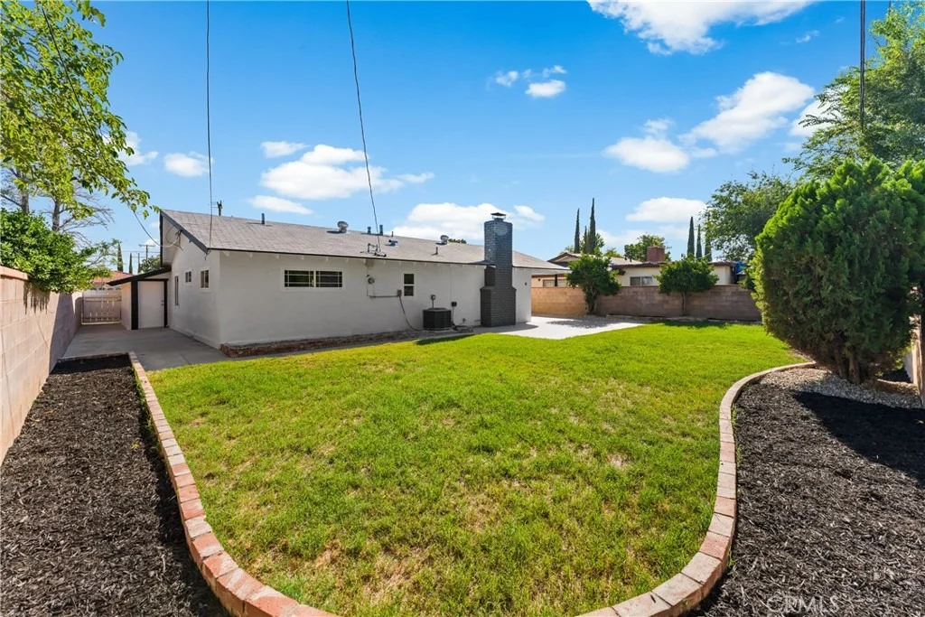 Photo of 1735 W Jenner Street