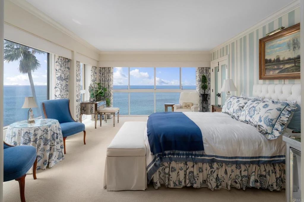 Photo of Unit 10E at 939 Coast Boulevard