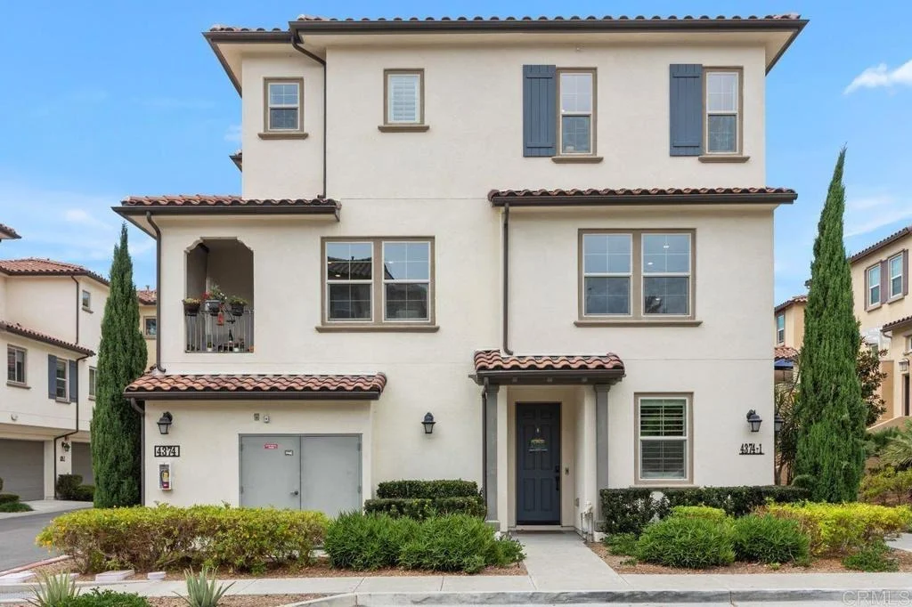 Photo of Unit 1 at 4374 Nautilus Way