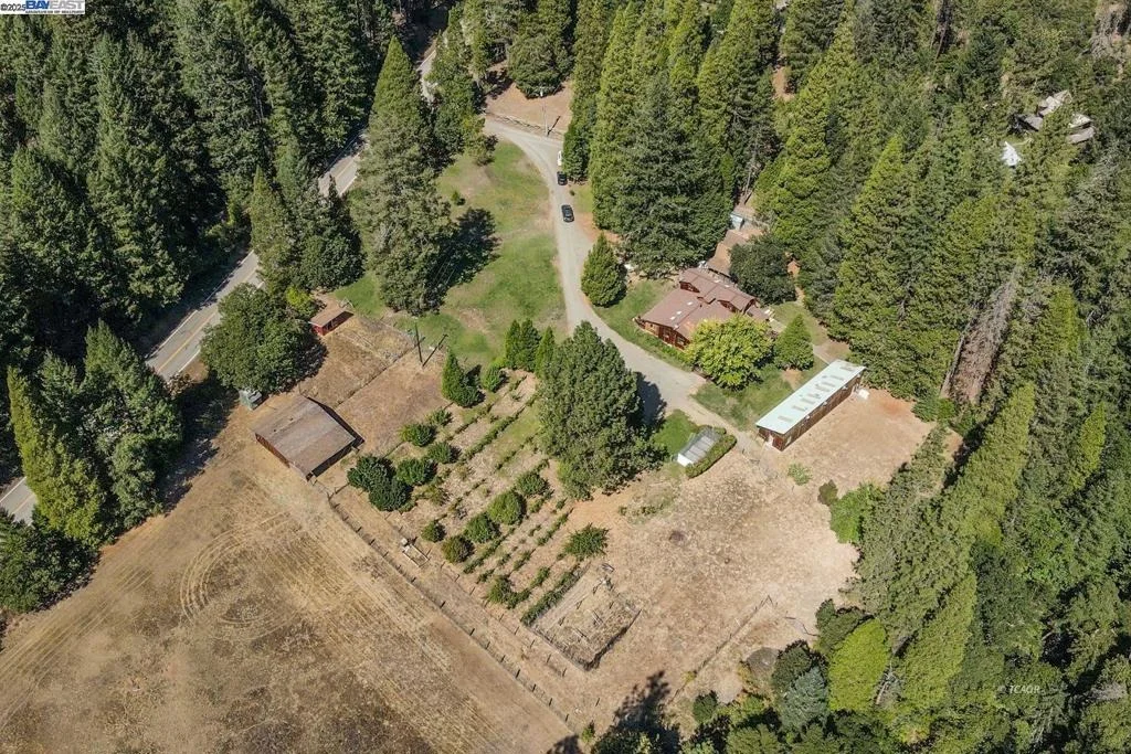 Photo of 4481 Rush Creek Rd