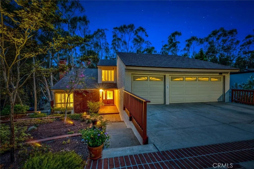 Photo of 22431 Forest Hill