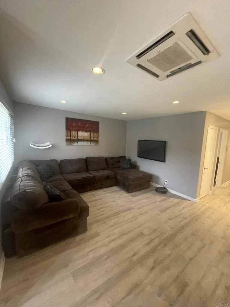 Photo of 656 Roja Street