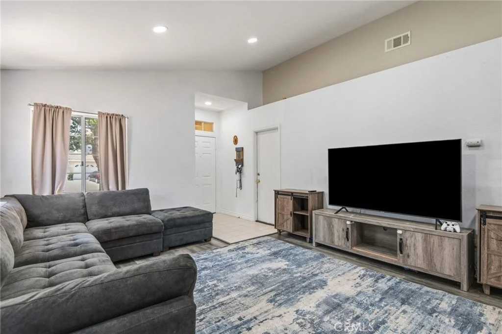 Photo of 43026 Camino Casillas