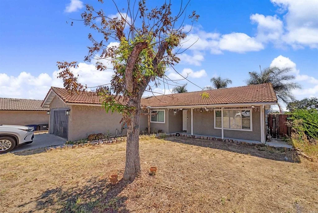 Photo of 1284 Bates Ln