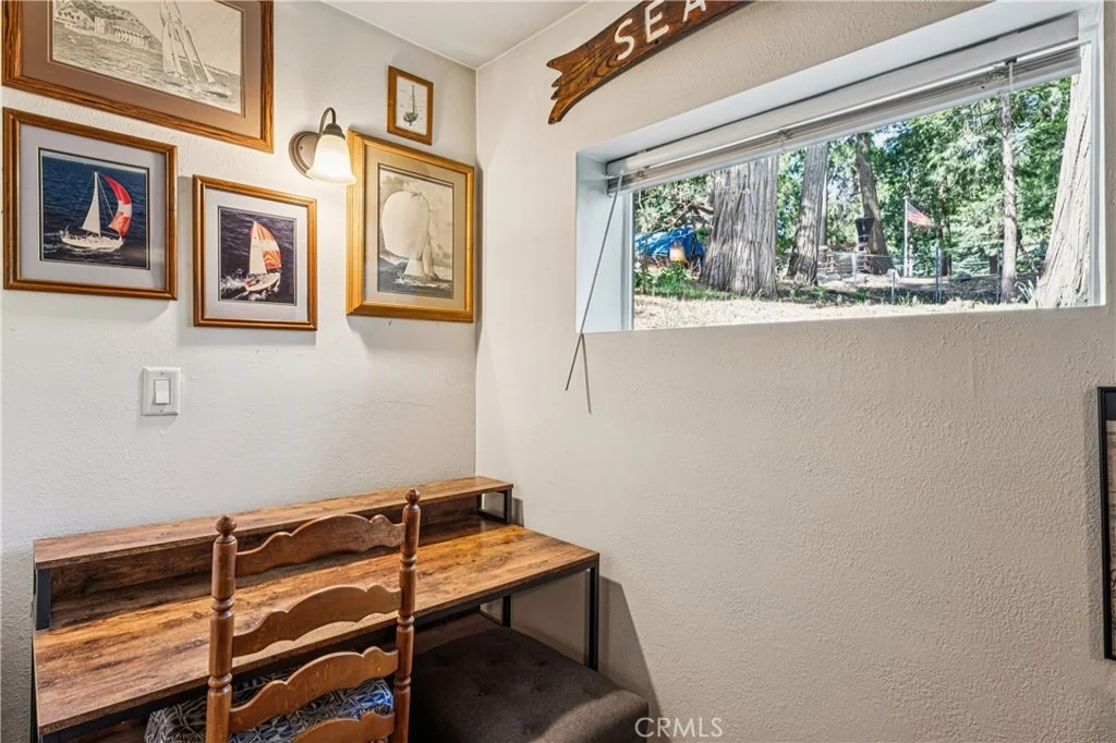Photo of 355 Hartman Circle