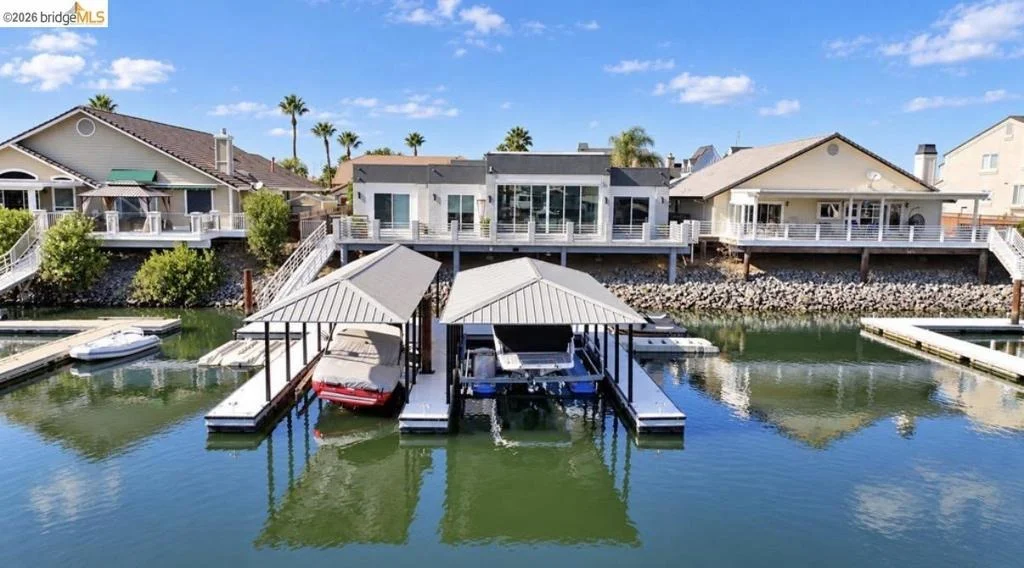 Photo of 3944 Lighthouse Pl