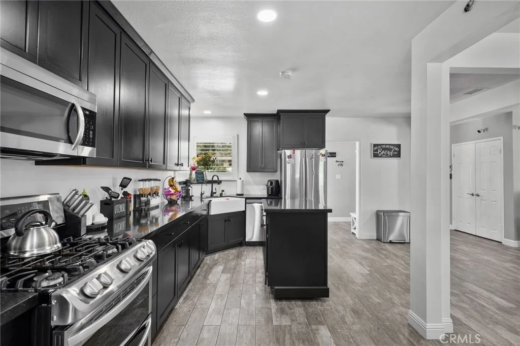 Photo of 3540 Nelson