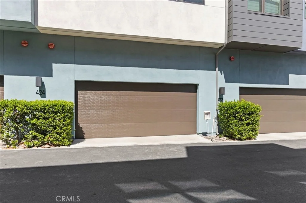 Photo of 422 W Central