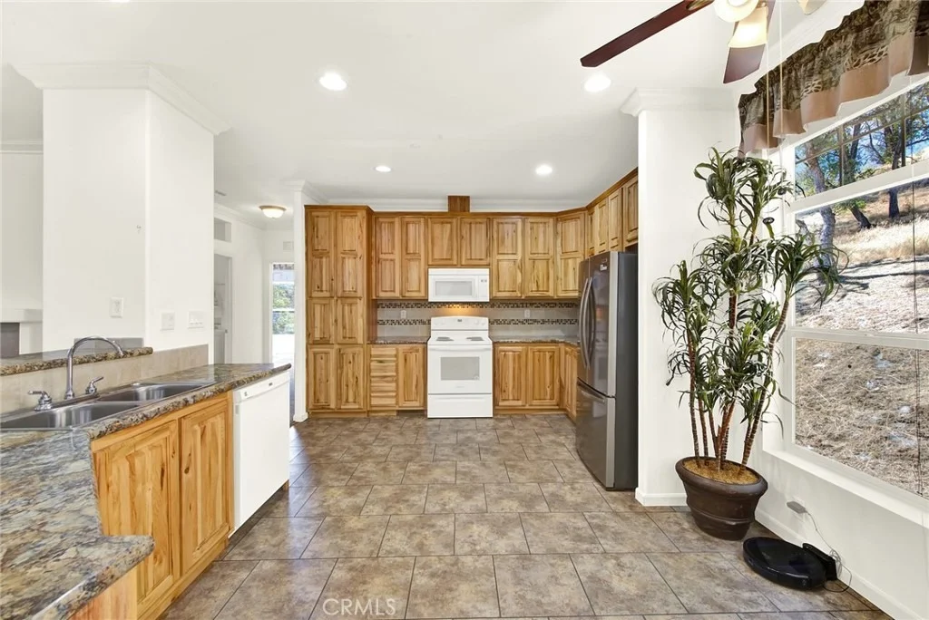 Photo of 7455 HUMBOLDT