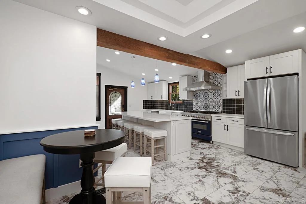 Photo of 210 S Vine Street