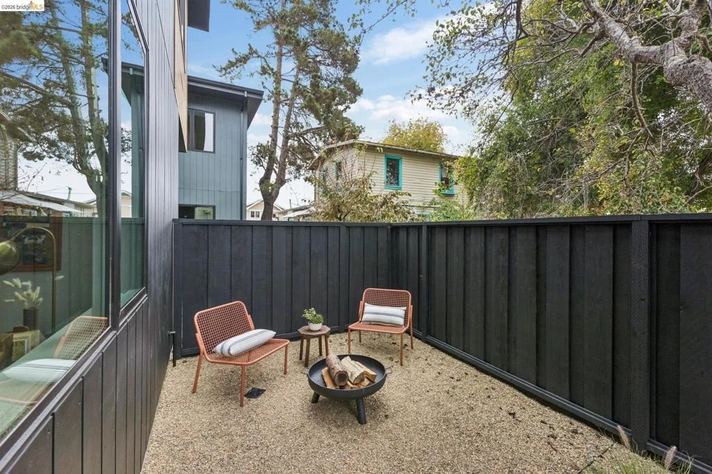 Photo of 1523 Stuart