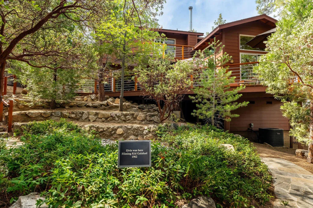Photo of 55370 Silver Tip Lane