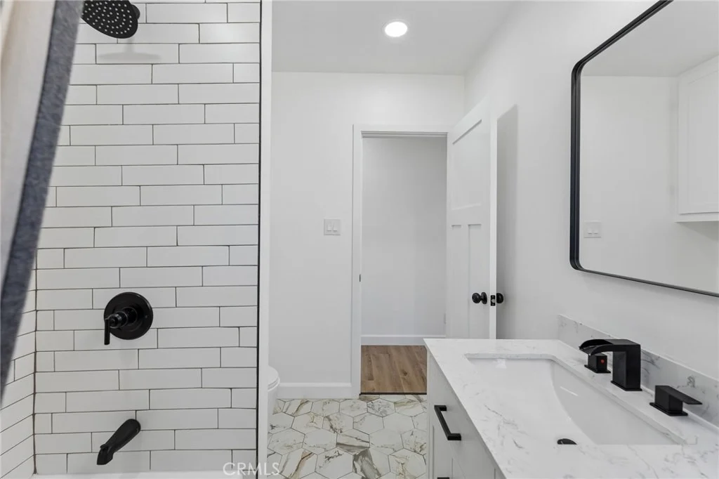 Photo of 4818 Crestview