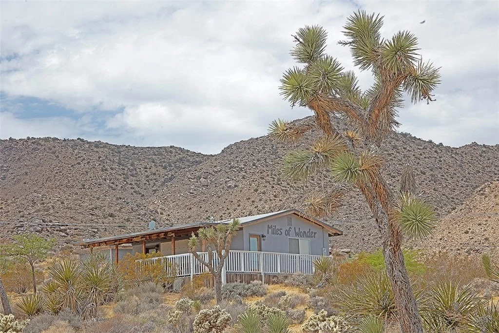 Photo of 8421 Sunset Road