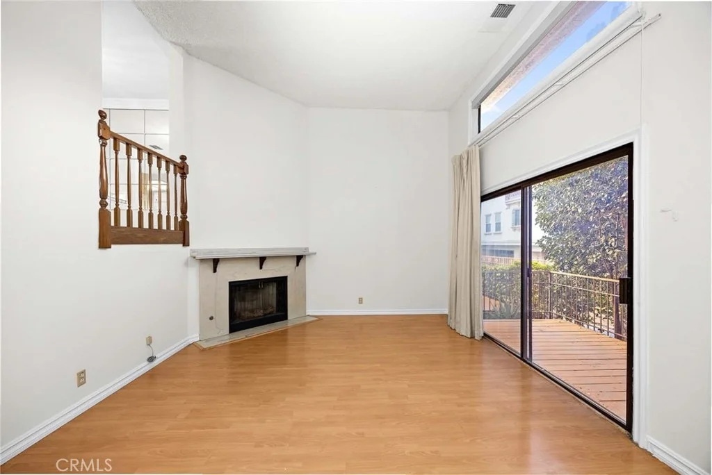 Photo of Unit D at 1006 Arcadia