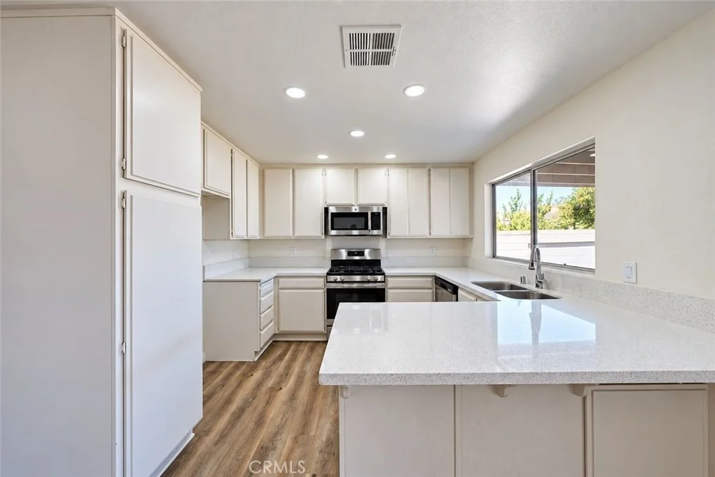 Photo of 1291 Comiskey Court