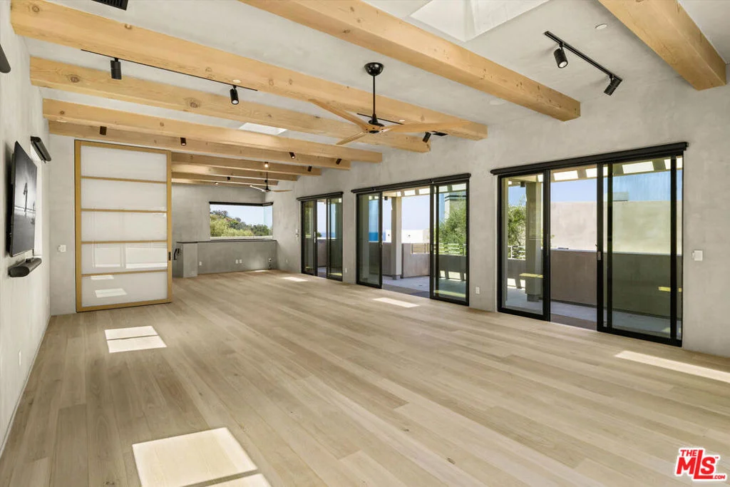 Photo of 892 Toro Canyon Road