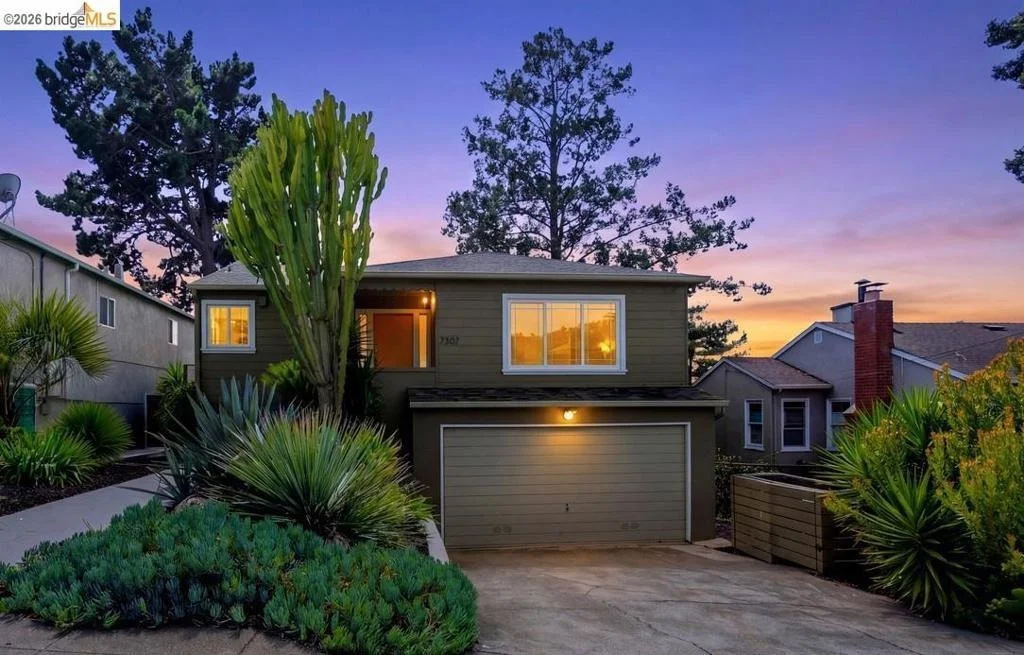 Photo of 7307 Sunkist Drive