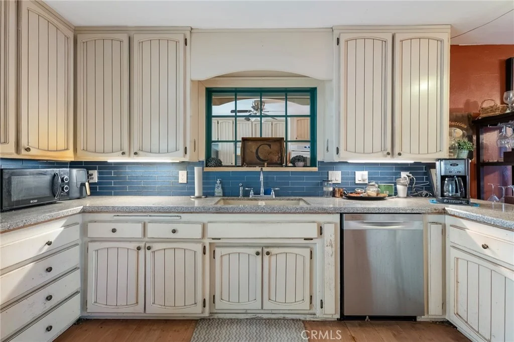 Photo of 7896 Fox Trail
