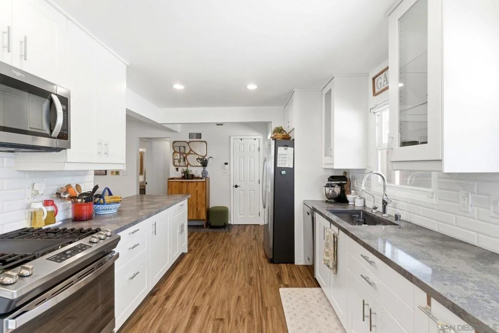 Photo of 5349 Waring Road
