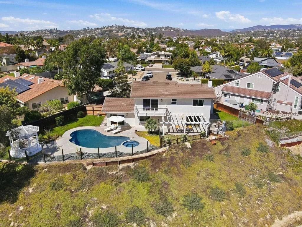 Photo of 2712 Mateo Place