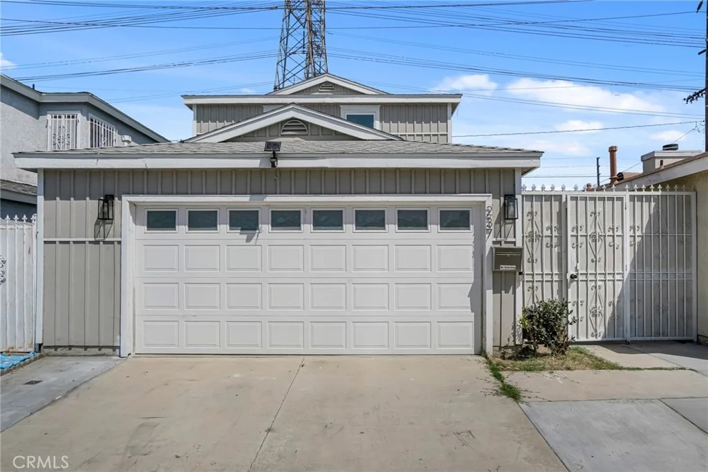 Photo of 237 Orleans