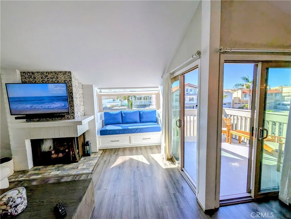Photo of 3554 Sunset
