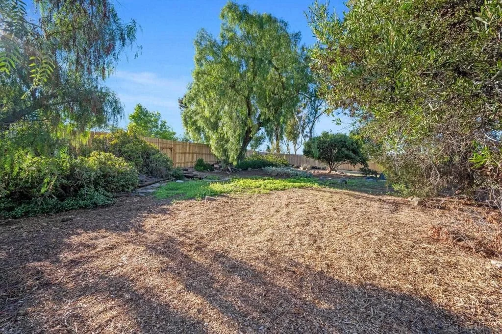 Photo of 2004 Shire Drive