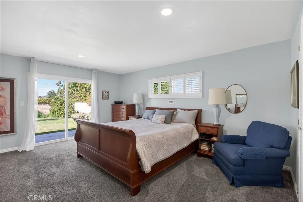 Photo of 5305 Bardwell