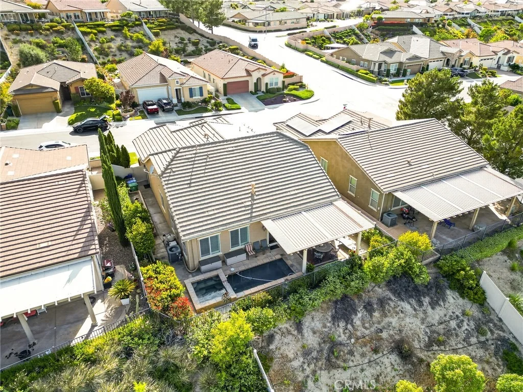 Photo of 370 Irvine