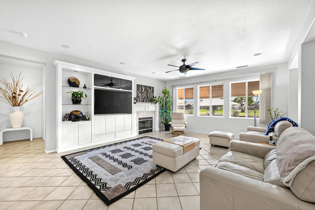Photo of 82575 Grant Drive