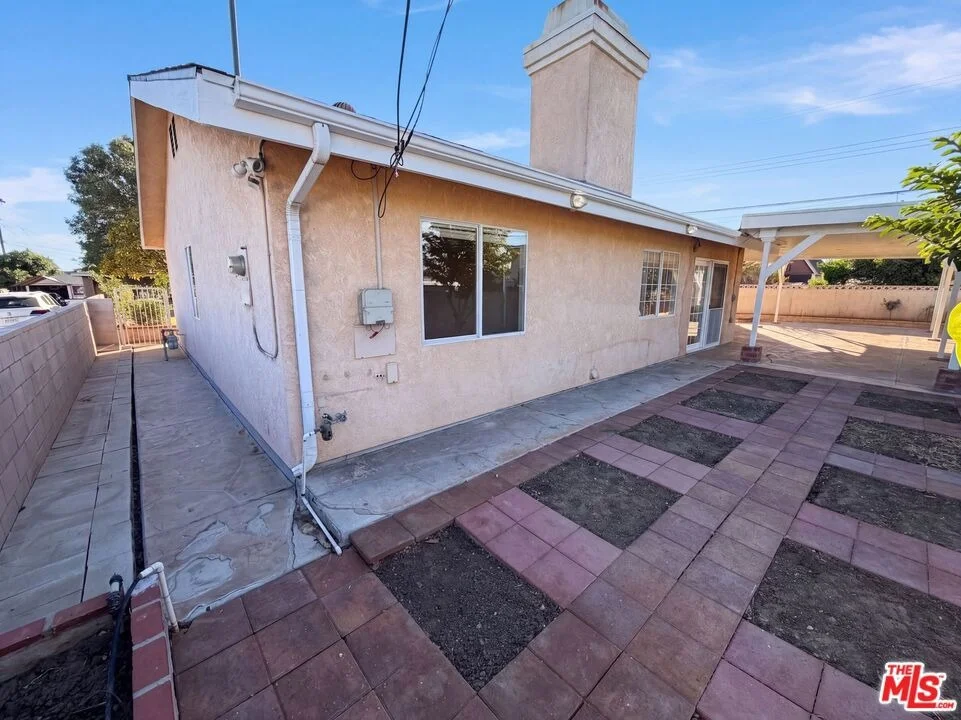 Photo of 14803 Light Street