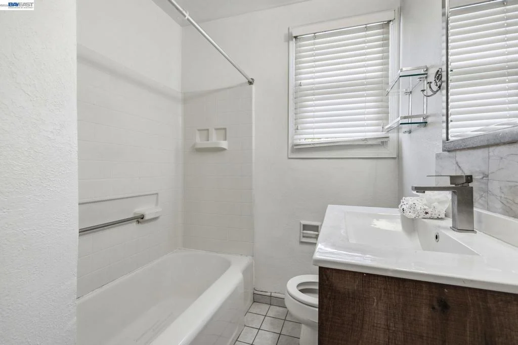 Photo of 519 Annette Ave