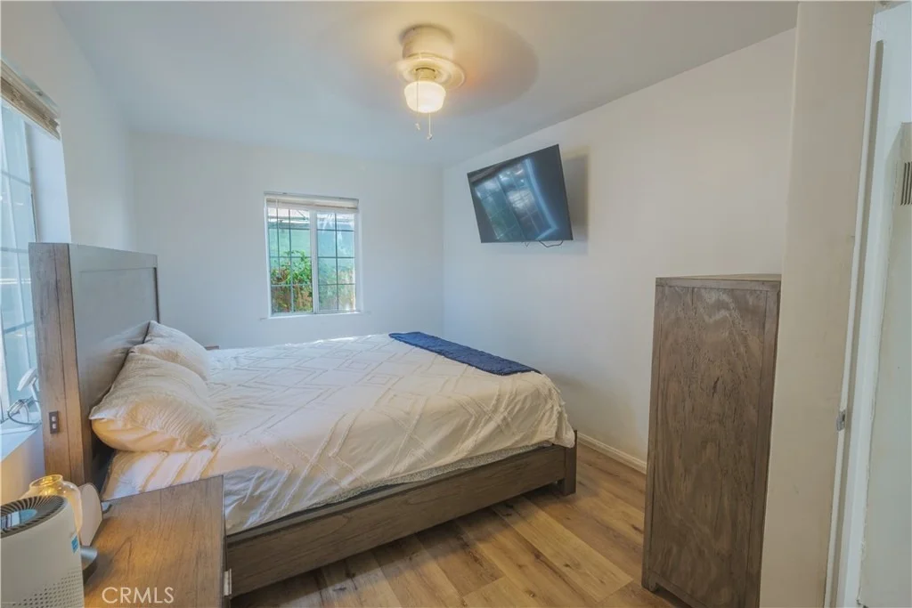 Photo of 609 N Crane Avenue Avenue