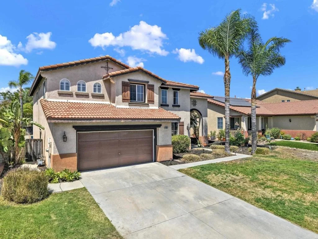 Photo of 40865 Robards Way