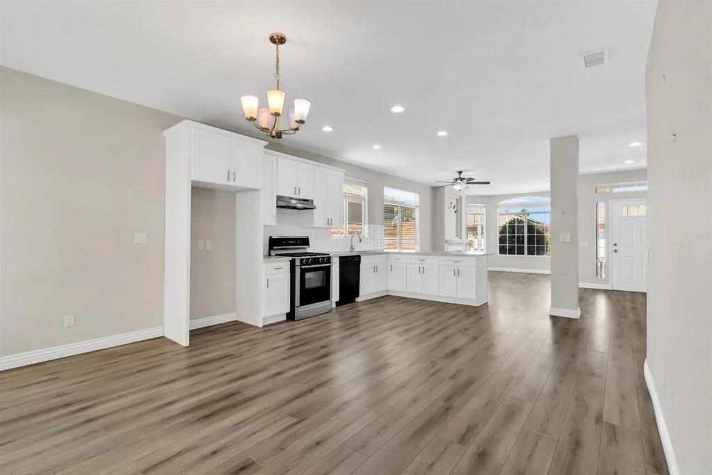 Photo of 27799 Ruggie Road
