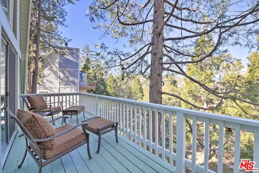 Photo of 888 Grass Valley Road
