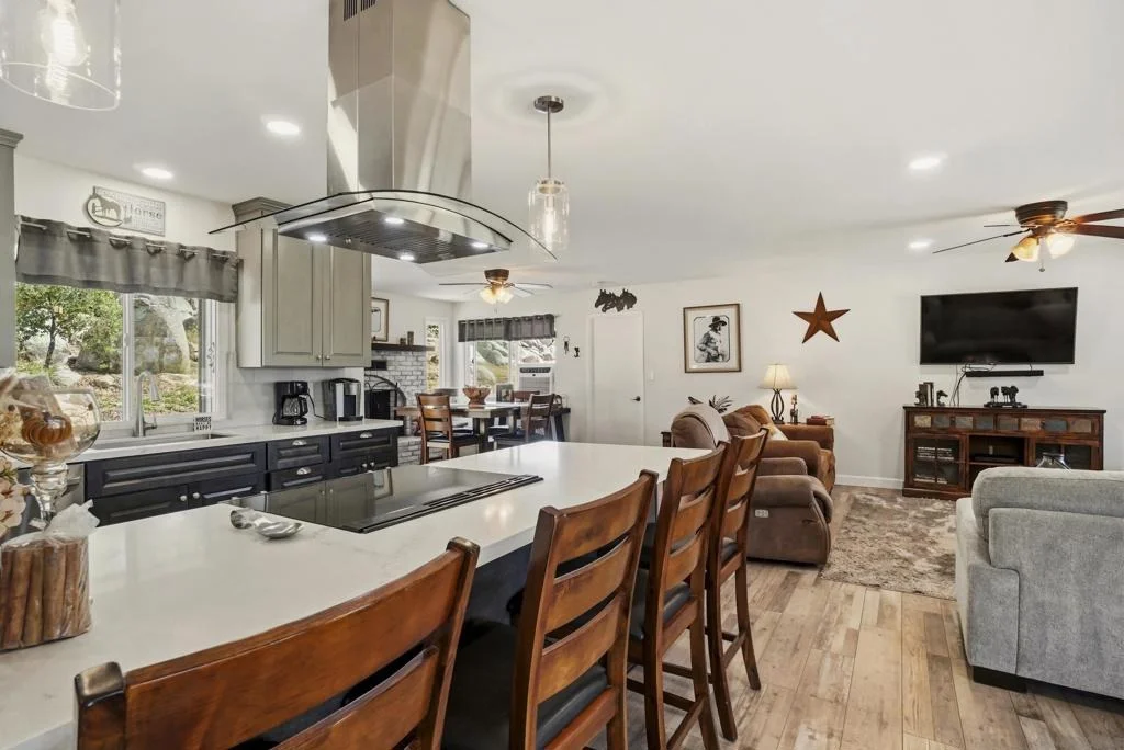Photo of 1541 Round Potrero Rd