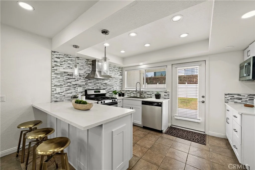 Photo of 590 Traverse Drive