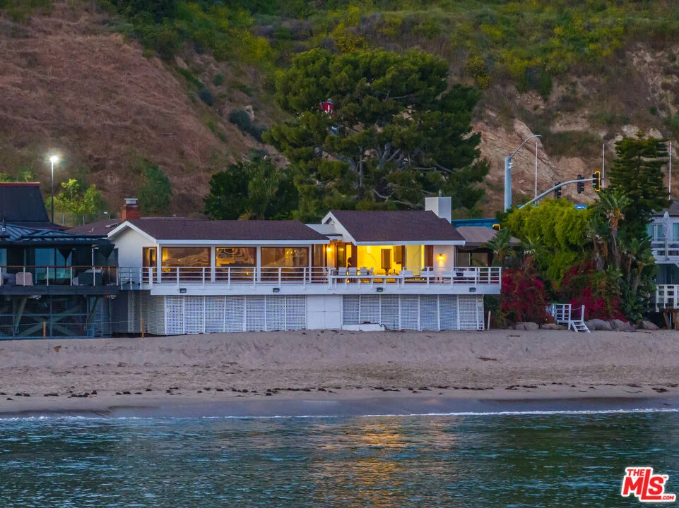 Photo of 23018 Pacific Coast Highway