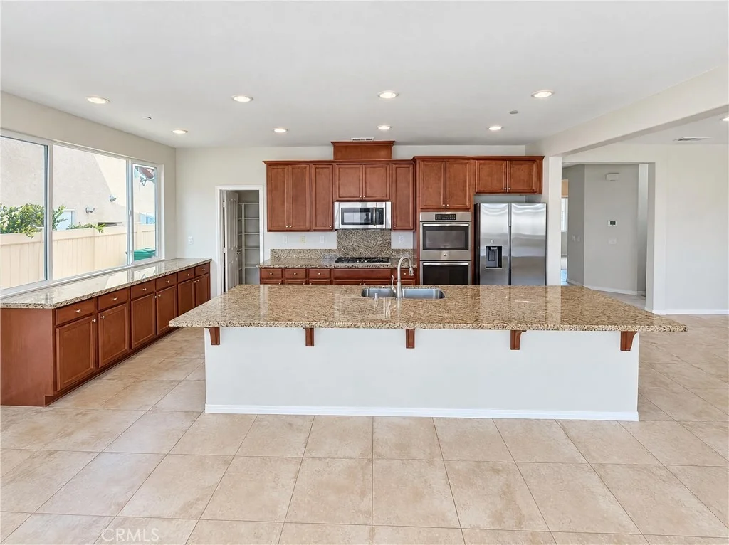 Photo of 31585 Chamise
