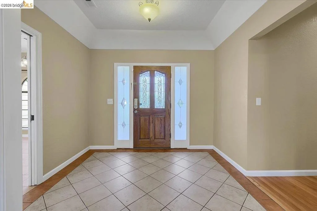 Photo of 722 Mariner Loop