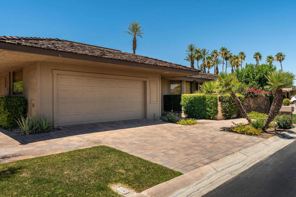 Photo of 88 Princeton Drive