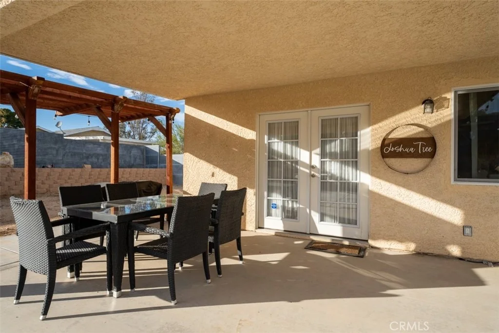 Photo of 60205 Latham Trl